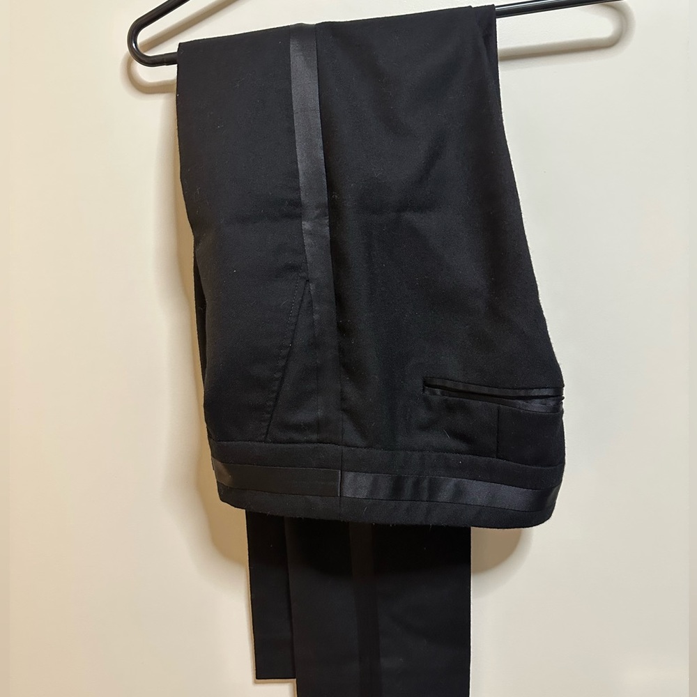 Stunning tuxedo style pants!